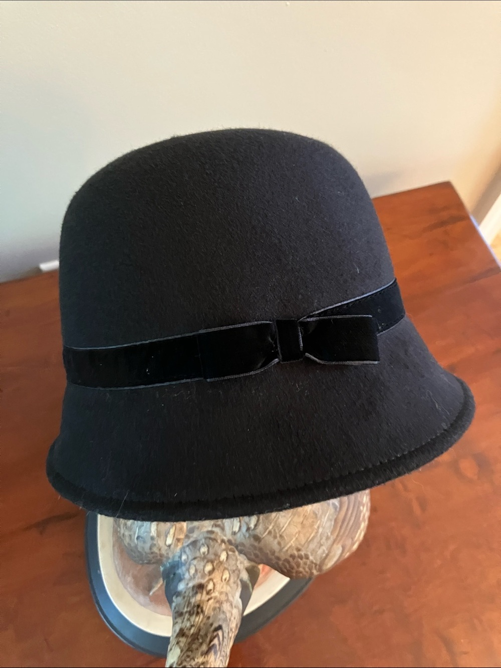 Gymboree Childs Black Bow Hat Size Medium